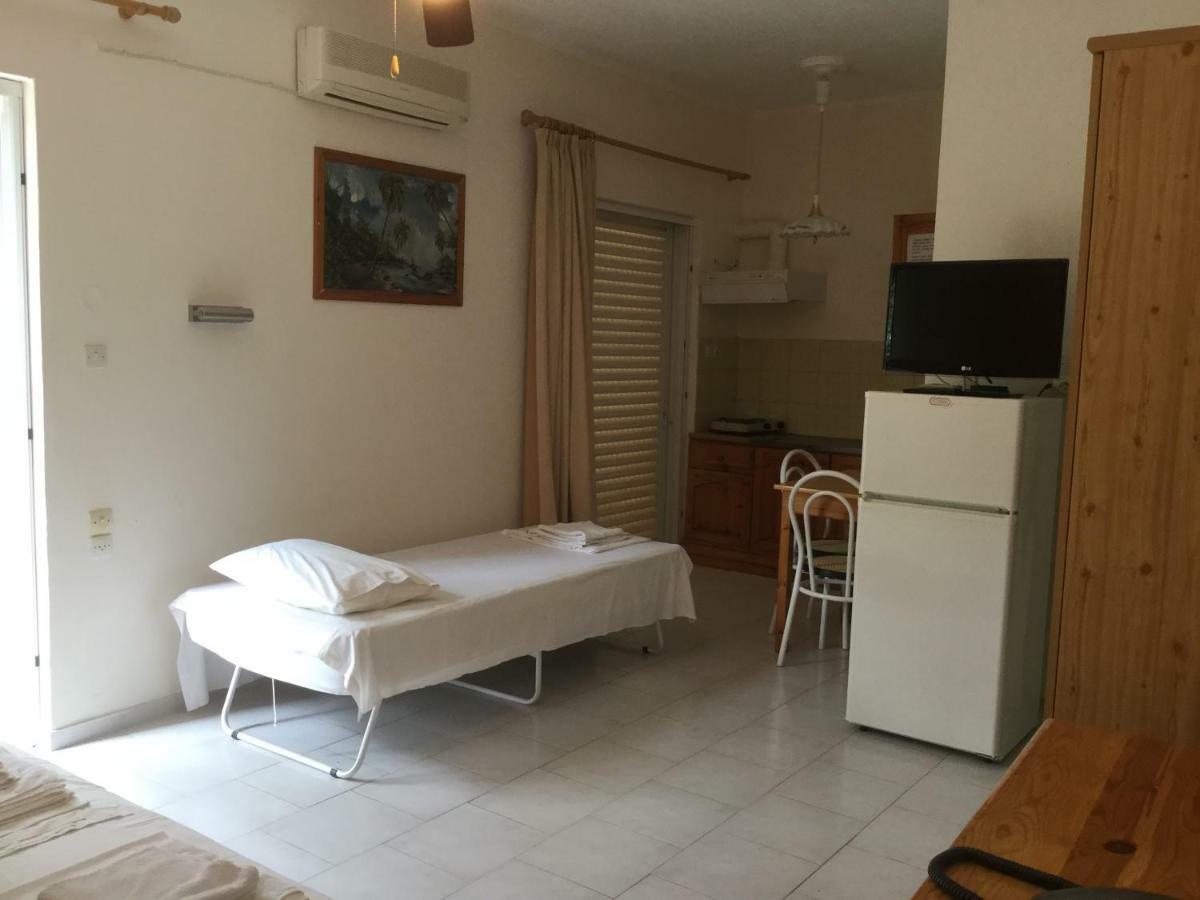 Hotel Kallithea Loutra Edipsou  ภายนอก รูปภาพ